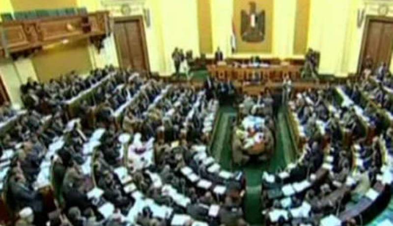 اجتماع بين المجلس العسكري في مصر والأحزاب حول إعادة تشكيل الجمعية التأسيسية