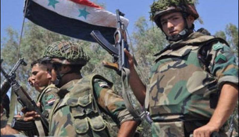 باريس تدعو الجيش السوري الى العودة الى ثكناته