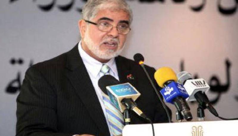 رئيس الوزراء الليبي يعلن أسماء أعضاء الحكومة الليبية الجديدة أمام المؤتمر الوطنى