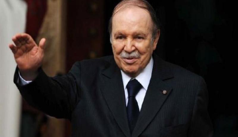 الرئيس بوتفليقة يهنئ نظيره الكيني بمناسبة العيد الوطني لبلاده