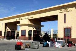 مصر تفتح معبر رفح الحدودي أمام العالقين الفلسطينيين على أراضيها