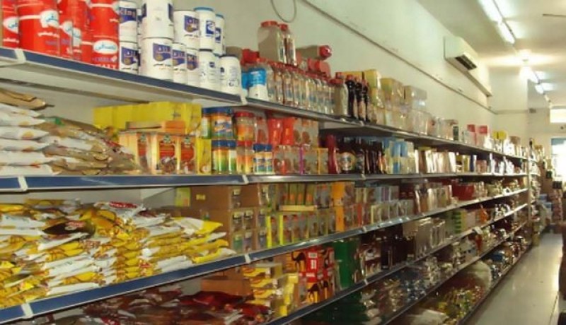 بالفيديو.. شاهد كيف يتم تزوير تاريخ إنتهاء صلاحية المواد الغذائية