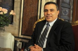 رئيس الحكومة التونسية في زيارة إلى الجزائر يوم غد السبت