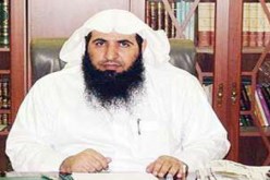 عالم سعودي يبيح الموسيقى والإختلاط ويسقط صلاة الجماعة