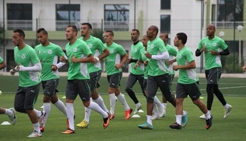 لاعبو المنتخب الجزائري يستفيدون من راحة عشية اليوم