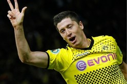 برشلونة يريد ضم هوملز