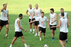 محترفونا خارج مجال التغطية في‮ ‬أوروبا‮ ‬واللعنة تحل بمنتخبنا