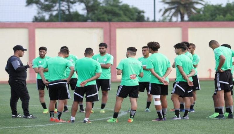 المنتخب المحلي يباشر تربصه بدون جابو ولعمري