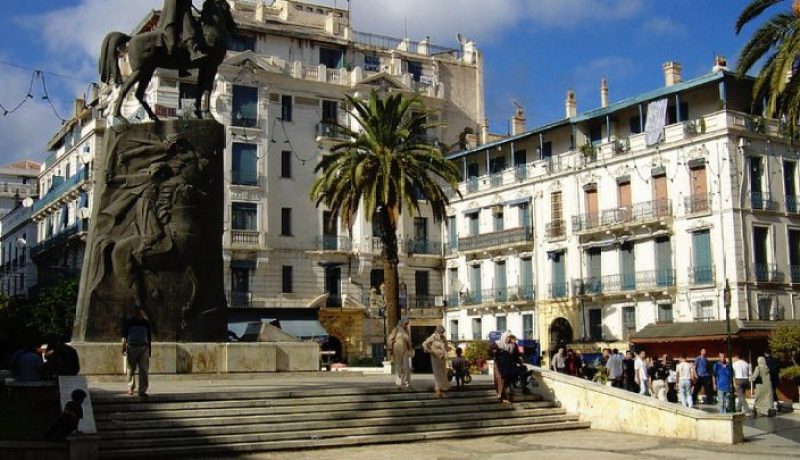 صيودة يدعو البلديات إلى استكمال المشاريع التنموية في أقرب الآجال