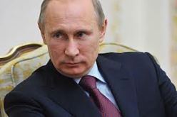 بوتين يدعو الى عودة القيم السوفياتية ويعيد استخدام لقب بطل العمل