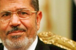 مرسي يواجه حكم الإعدام في قضية التخابر مع جهات أجنبية وتهريب سجناء