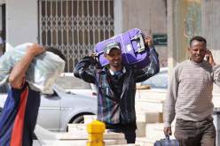 11 ألف عامل سوداني رجعوا من السعودية