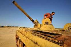 تظاهرات في ليبيا تطالب باسقاط النظام واعلان امارة اسلامية