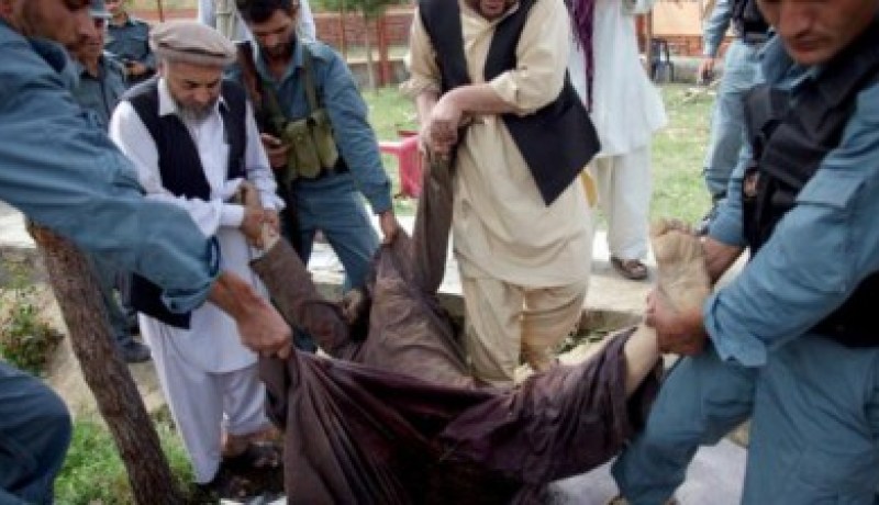مقتل 18 شخص بانفجار قنبلة يدوية الصنع في حفل أفغاني
