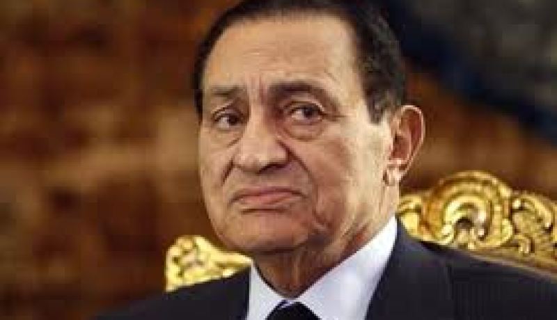 القضاء المصري يحدد موعد البت في إعادة محاكمة مبارك