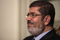 الاضطرابات تغيب مرسي عن القمة الأفريقية