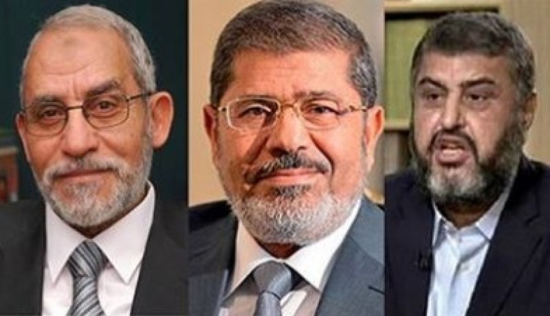 قرار باعتقال مرسي سيصدر خلال ساعات بتهمة القتل ومنع المرشد من الهروب والشاطر تحت الاقامة الجبرية