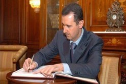 الأسد يرفع الرواتب الشهرية للعاملين المدنيين والعسكريين