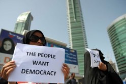 معارضو البحرين يستقبلون 2013 بالاحتجاجات