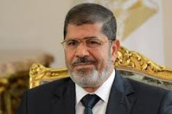 وزير الخارجية الإيراني يسلم مرسي رسالة من نجاد غدا