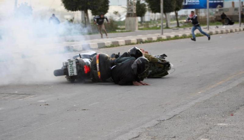 فلسطيني يستقل دراجة نارية يدهس جندياً صهيونياً في نابلس