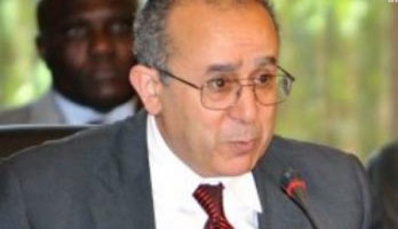 لعمامرة: الجزائر لم تتخذ بعد قرارا بشأن المشاركة فى مؤتمر جنيف2
