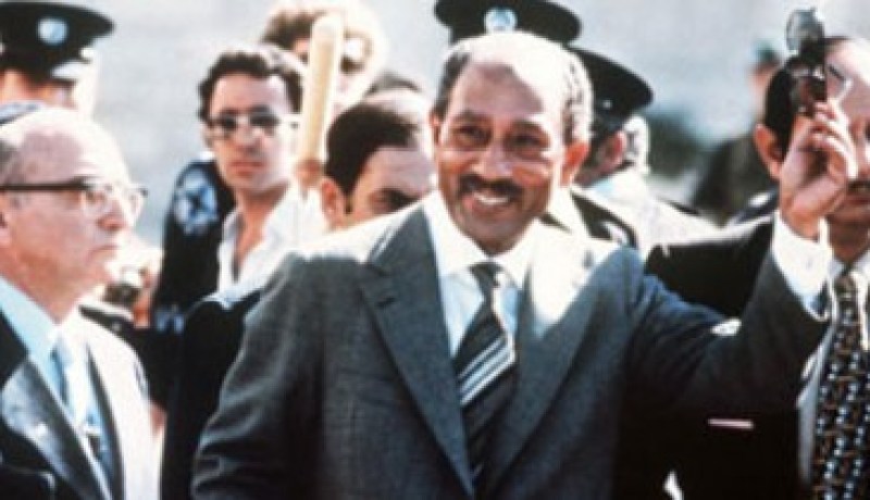 المخابرات الأمريكية: ليبيا دعمت الإخوان عام 1976 للانقلاب على السادات