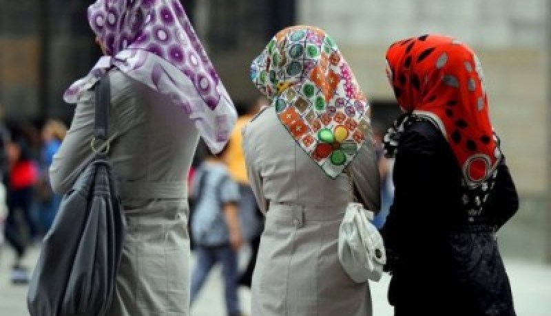 تركيا تسمح للمحاميات بإرتداء الحجاب خلال المحاكمات والأوساط العلمانية تدين ذلك