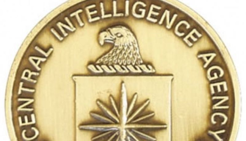 مساعد فني يعمل لصالح “CIA” يعترف بتسريب وثائق لصحيفة الجارديان