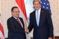 مصر تعد بإحالة الناشطين الموقوفين إلى القضاء المدني