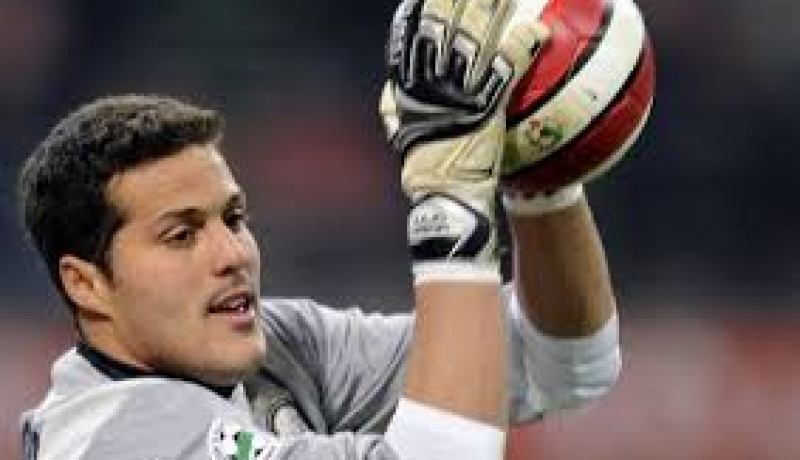 اختيار البرازيلي خوليو سيزار كأحسن حارس مرمى لكأس القارات 2013