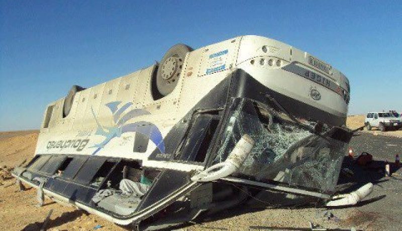 3 قتلى و 27 جريحا في حادث إنقلاب حافلة للمعتمرين بقسنطينة