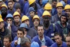 عمال الصناعات المعدنية والإلكترونية يخوضون إضرابا عن العمل في ألمانيا