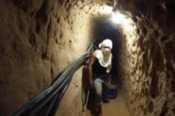 القوات المصرية تفجر أنفاقا حدودية مع قطاع غزة