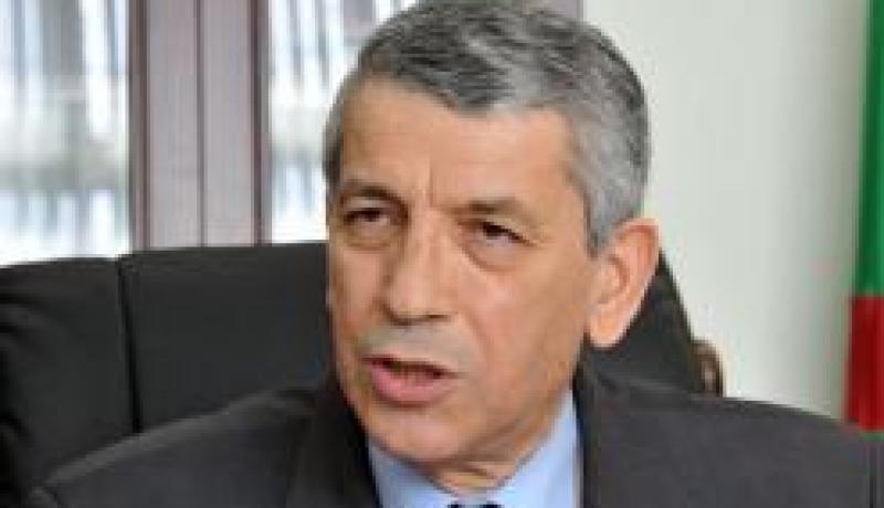 وزارة التربية تدعو الكناباست إلى الحوار