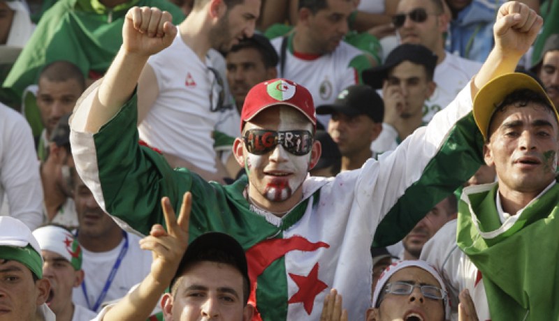 اجتماع لضبط اخــــر الترتيبات لتنقل انصار الخضر الى واغادوغو البوركينابية
