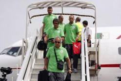 الخضر يغادرون أرض الوطن بإتجاه البنين على متن طائرة خاصة