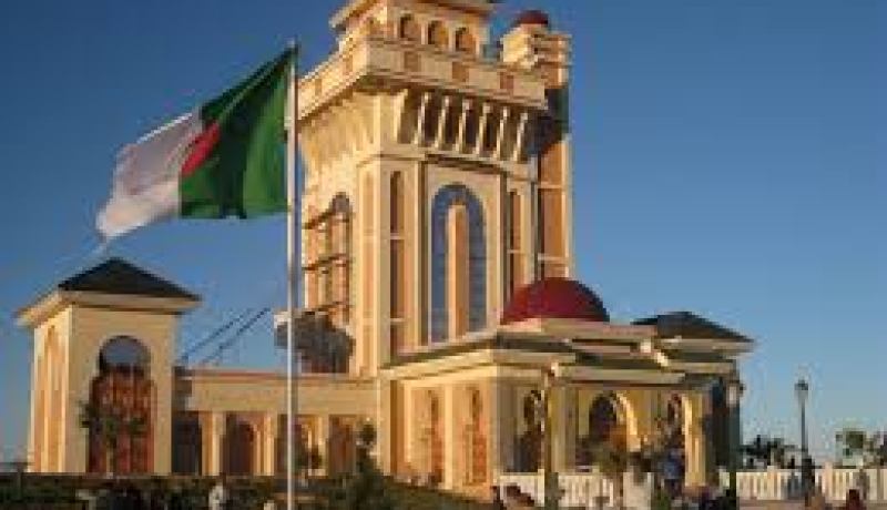 العثور على 3 جثث من نفس العائلة مقطوعة الرأس غرب تلمسان