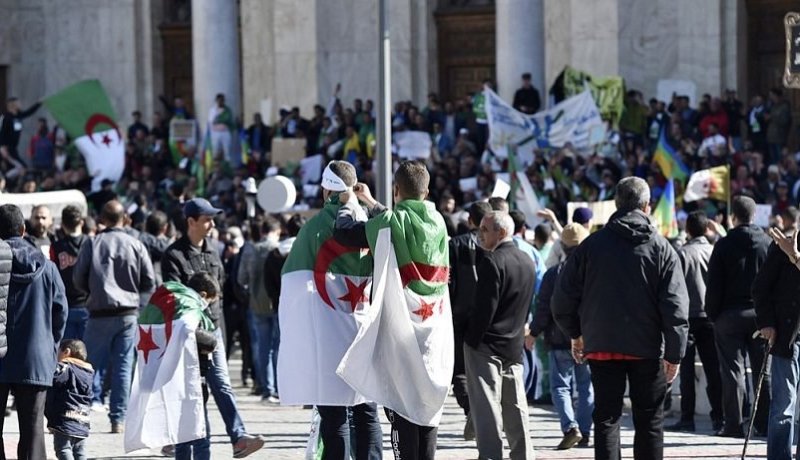 “النهار” تسلّط الضوء على خطر اختراق OTPOR لمسيرات الحراك