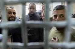 الاسرى الفلسطينيون يشرعون في إضراب مفتوح عن الطعام