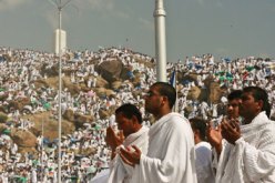 كاميرات متطوّرة تحدّد هوّيات الحجّاج على بعد 60 كيلومترا