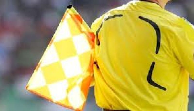 الموريطاني علي لمغيفري حكما للخضر في المباراة الودية أمام غينيا