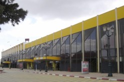 المسافرون يشتكون من سوء المعاملة بمطار وهران