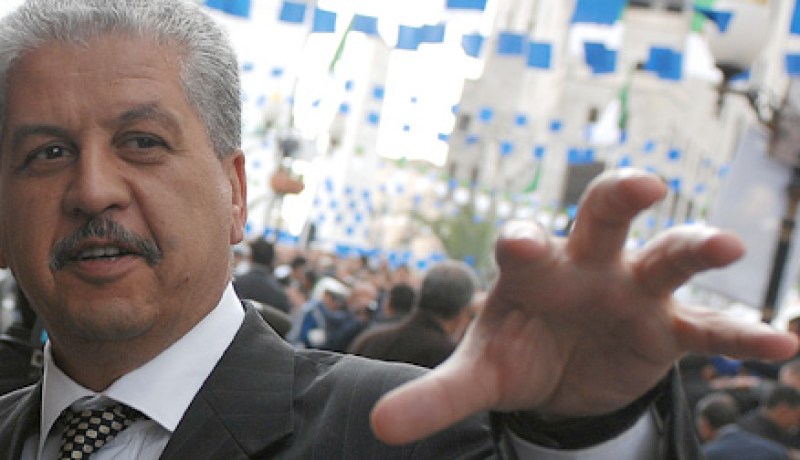 سلال يعاين المعهد الوطني لتكوين الإطارات الدينية بسيدي عقبة