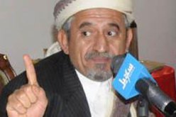 الأحمر يصافح من اشتبك معهم بالسلاح من أجل اليمن