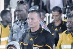 جمال حيمودي حكما لمباراة إيطاليا والأوروغواي