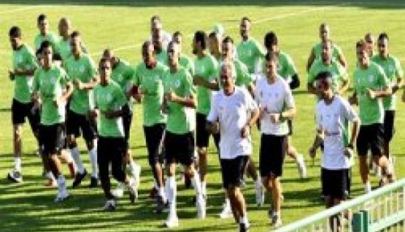 الفريق الوطني يواصل التحضيرات في ثالث حصة تدريبية بعزيمة تحقيق نتيجة ايجابية في واغادوغو