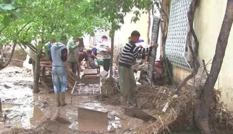 الشروع ببلديات خنشلة في تجسيد إجراءات أولية للتخفيف من حجم خسائر الأمطار الأخيرة