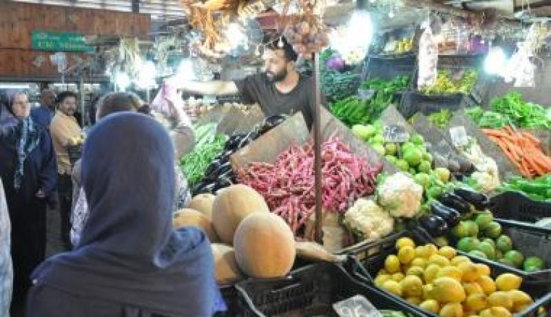 ينبغي السماح للفلاحين البيع المباشر للمنتجات لكسر الأسعار في رمضان