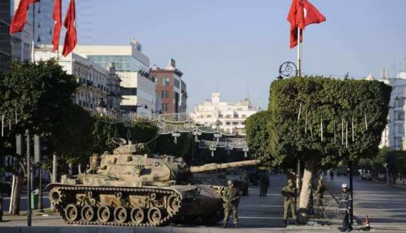 مقتل عسكريين اثنين في انفجار أثناء عمليات تعقب مسلحين في تونس